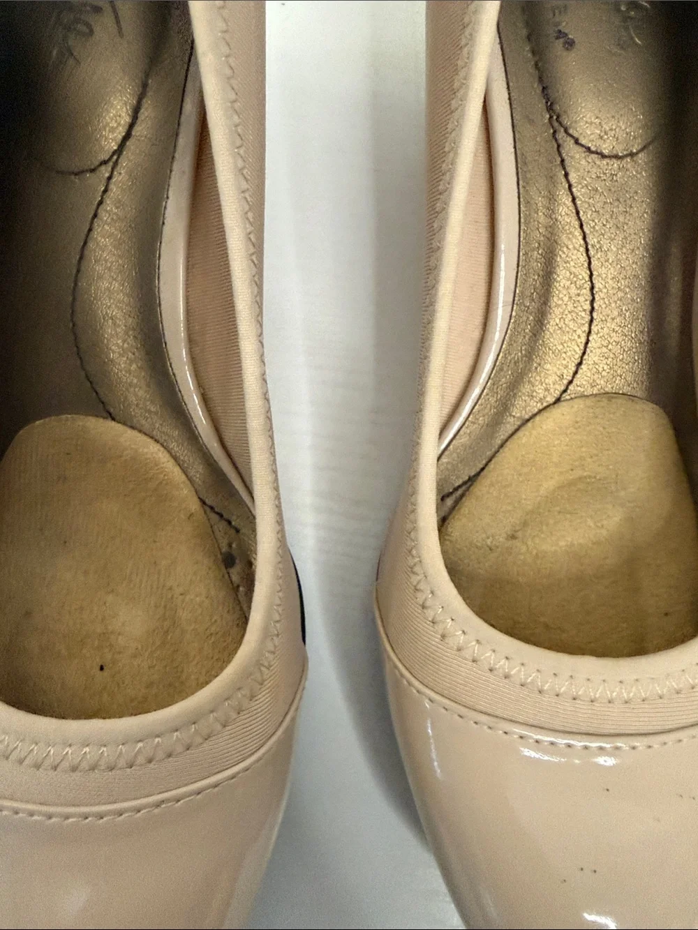 Life Stride Beige Patent Wedge Pumps